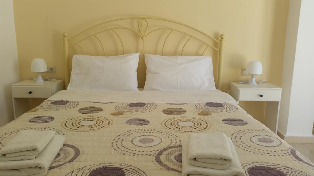 Antonios Hotel Apartments Mátala Szoba fotó